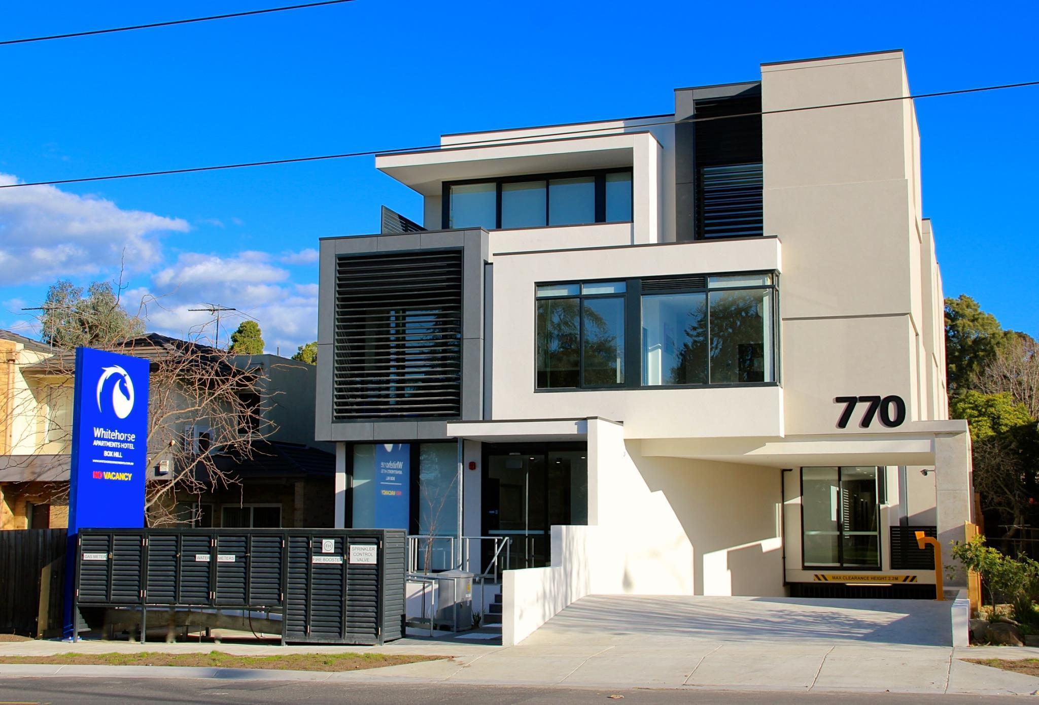 Whitehorse Apartments Hotel Box Hill Exterior photo